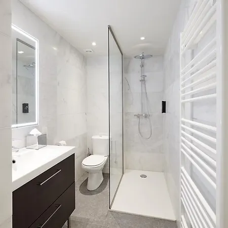 Royal Astrid Hotel 3*