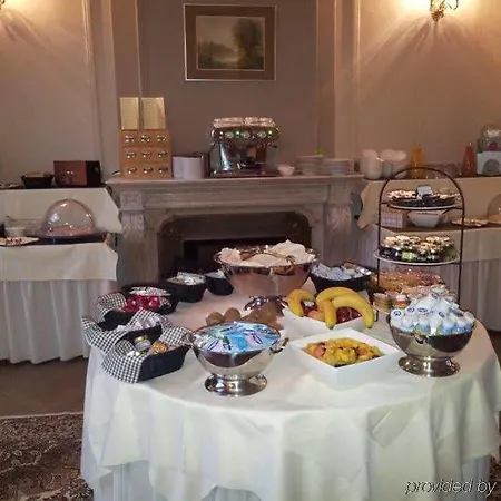 Royal Astrid Hotel